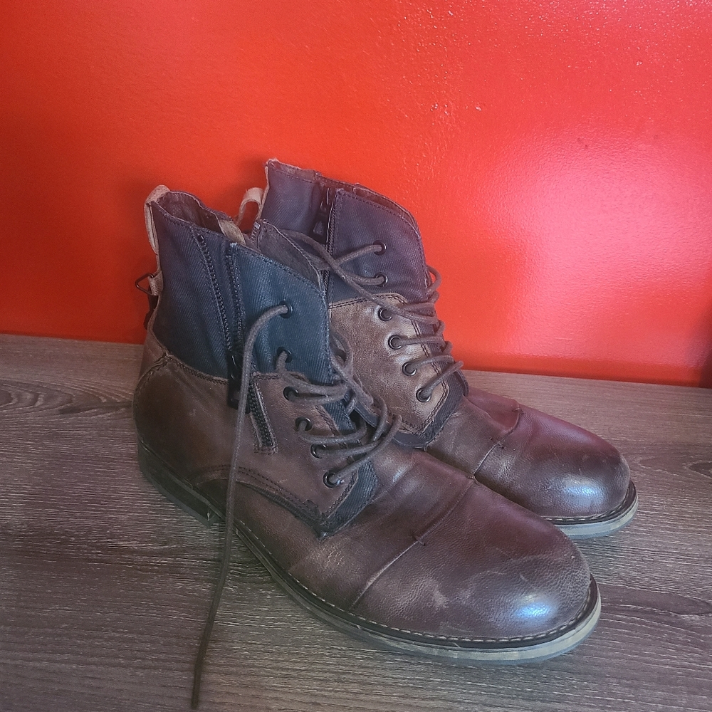Rudsak boots  size 42- size 9 men